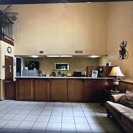 Days Inn By Wyndham Hemet Kültér fotó